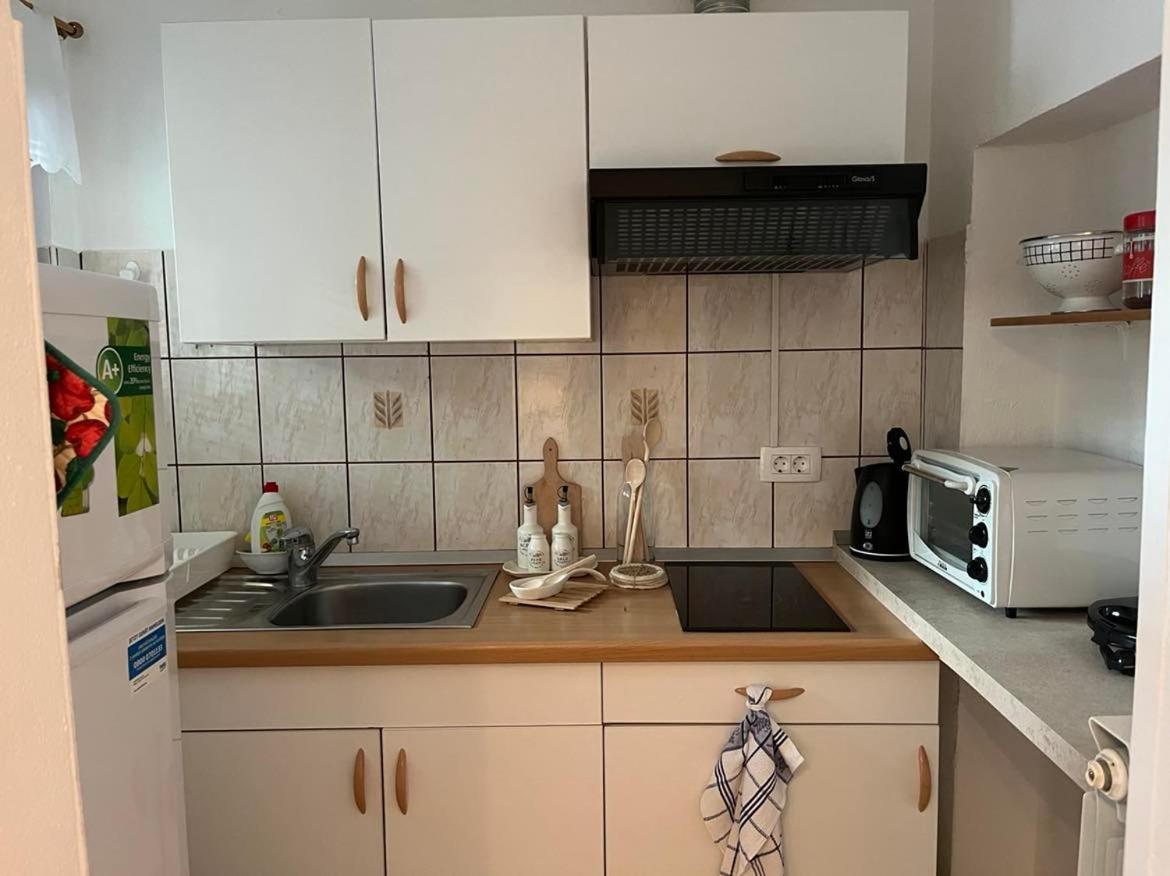 Apartment Vella Koper Buitenkant foto
